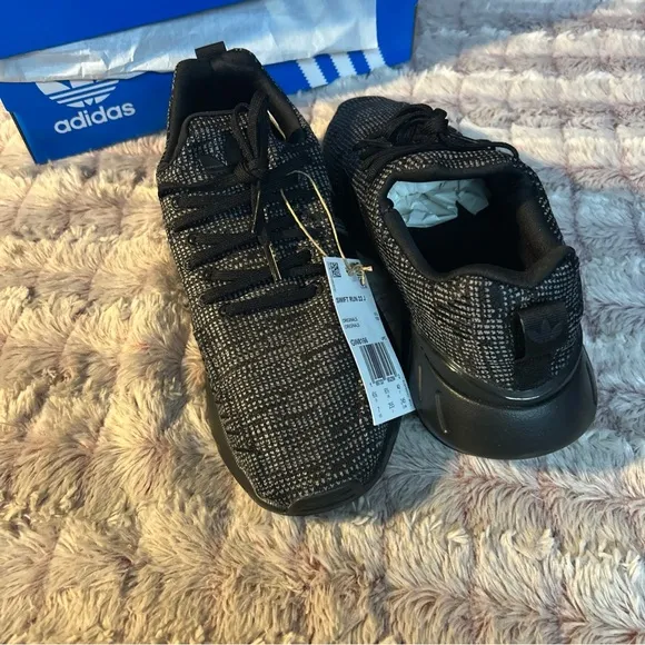 ADIDAS Swift Run Sneakers size 7