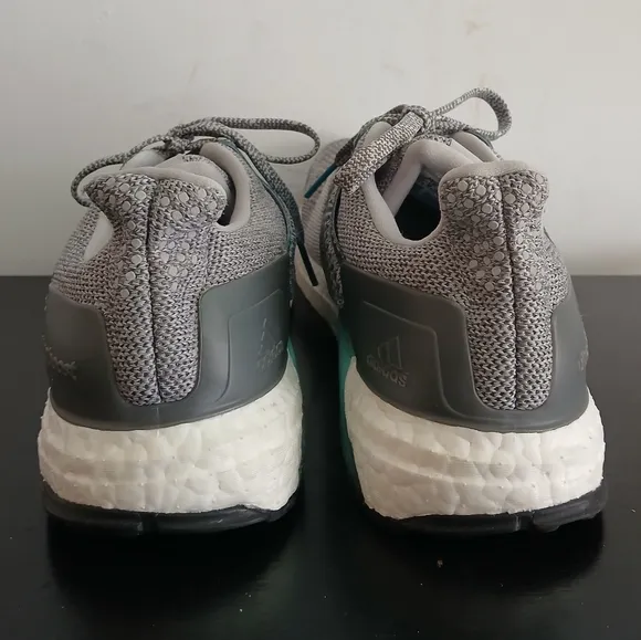 Adidas Ultra Boost St Grey White  Men 9.5 Running Sneakers Shoes