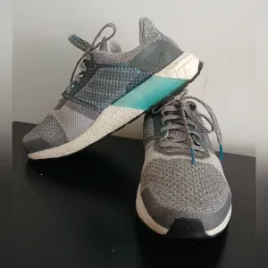Adidas Ultra Boost St Grey White  Men 9.5 Running Sneakers Shoes
