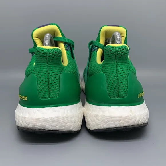 Adidas UltraBoost 1.0 DNA Might Ducks Running Shoes Men's Sz 8.5 Women's Sz 9.5