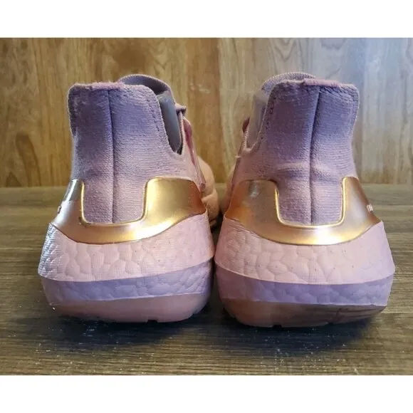 Adidas UltraBoost 21 Running Shoes Womens Size 8 Purple