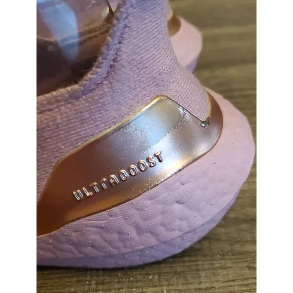 Adidas UltraBoost 21 Running Shoes Womens Size 8 Purple