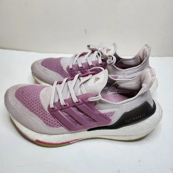 Adidas ULTRABOOST 21 Shoes Women Size 6.5 Ice Purple Rose Running Sneaker S23831