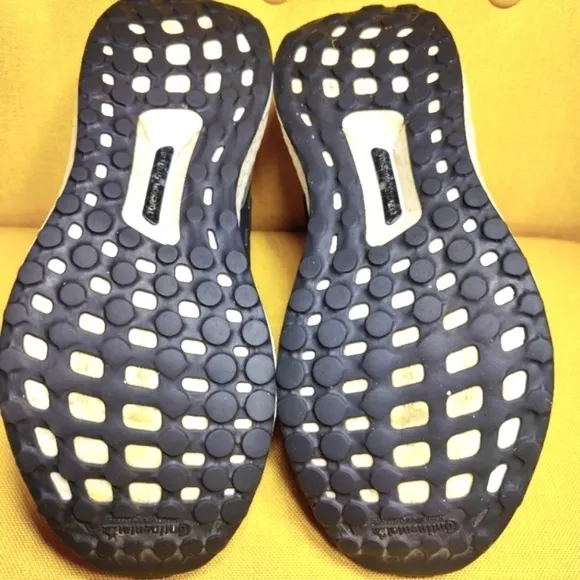 Adidas Ultraboost 4.0 DNA Black Silver Knit Sneakers Unisex Youth Shoe Size 5