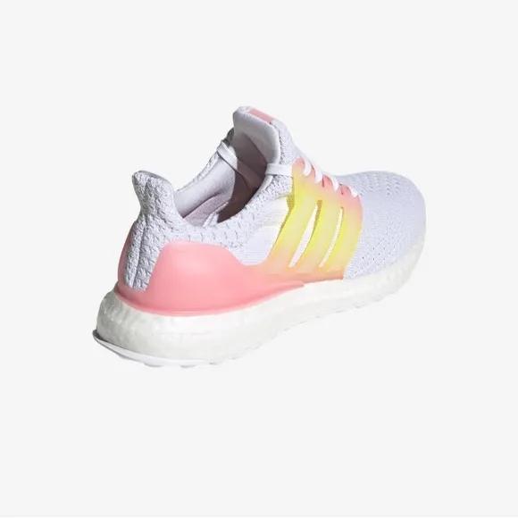adidas Ultraboost 5.0 DNA Running Sportswear Shoes  GX9762