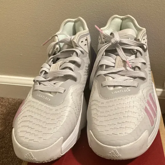Adidas Unisex-Adult Multicolor Athletic Sneakers (Donovan Mitchell Issue 4)