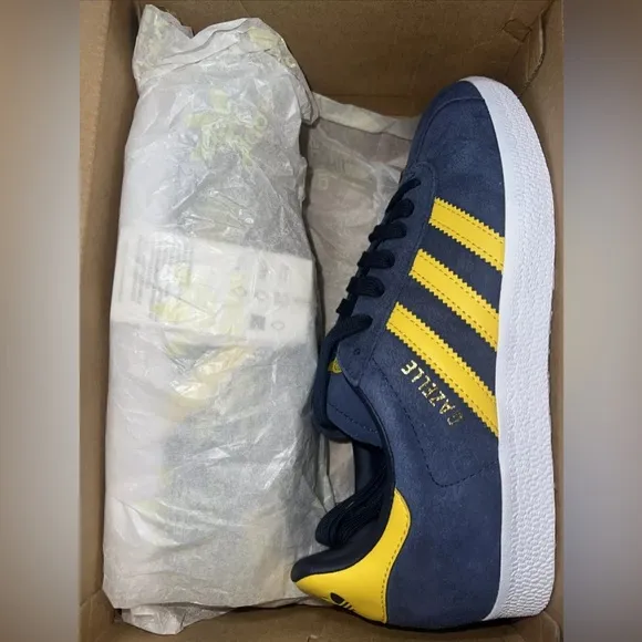 Adidas Unisex ORIGINALS College Navy Gazelle IE8500 Sneakers ARSENAL Shoes