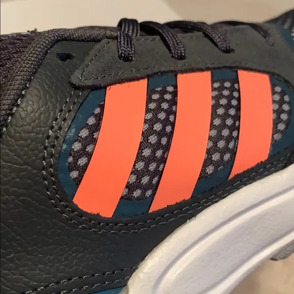 Adidas Women’s shoes 90s valasion running