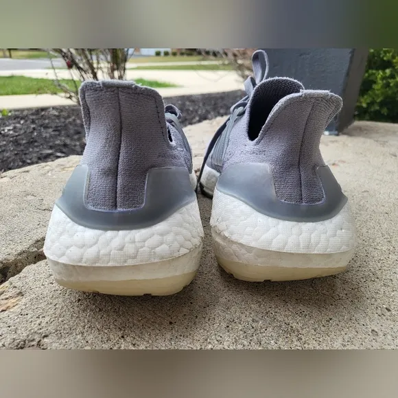 Adidas Women's Shoes Ultraboost 21 Running Size 6.5 Gray