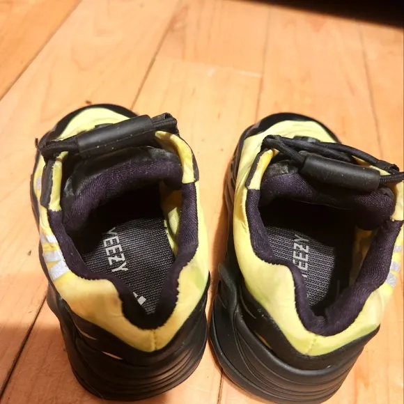 ADIDAS YEEZY PRESCHOOL BOOST 700- KIDS 5K UNISEX