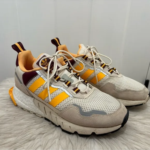 Adidas ZX 1K Boost Women’s Running Shoes Size 8 White and Yellow Laced Up