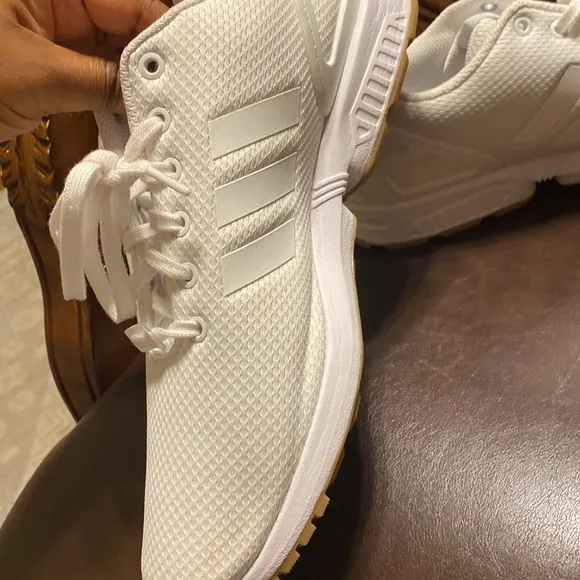 Adidas Zx flux Men’s trainers sneakers size 11-5 color white