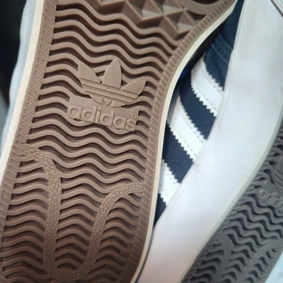 ADIDIAS EUC YOUTH UNISEX SZ 6 SEELEY XT SNEAKER SHOES