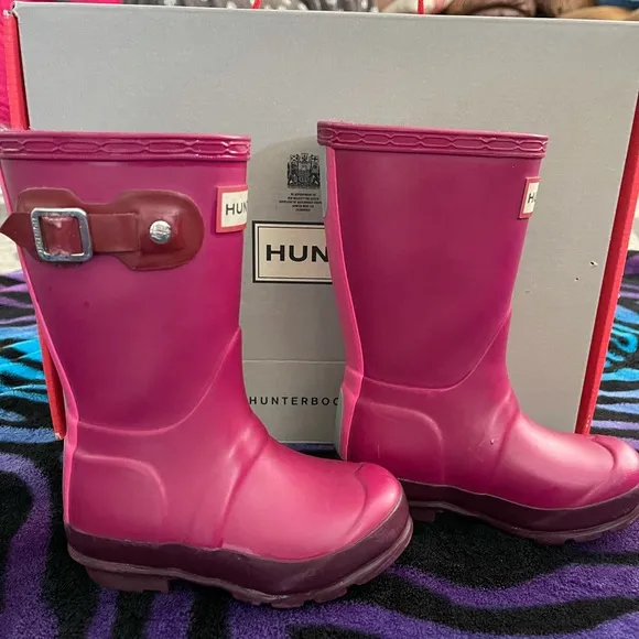 Adorable Hunter boots for kids 🦋🦋
