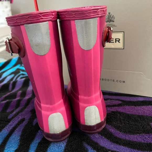 Adorable Hunter boots for kids 🦋🦋