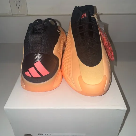 AE1 “with love” sneakers
