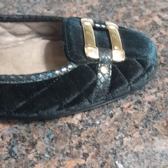 Aerosols Quilted Ballet Flats...Size 9.5...NEW...(SEE Description)....