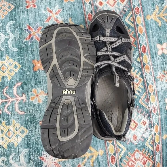 Ahnu Black Gray Sandal Men Shoe