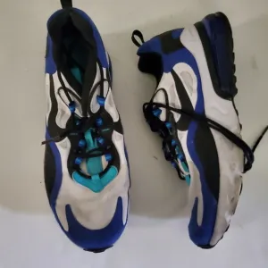 Air 7c reoct multi color sneakers