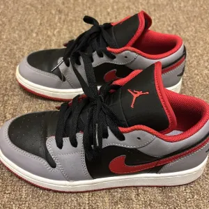 Air Jordan 1 sneakers.  Big boys size 4Y
