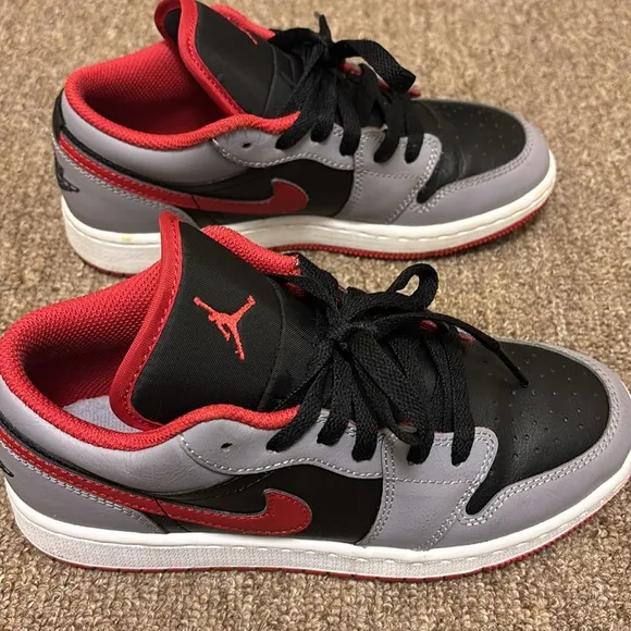 Air Jordan 1 sneakers.  Big boys size 4Y