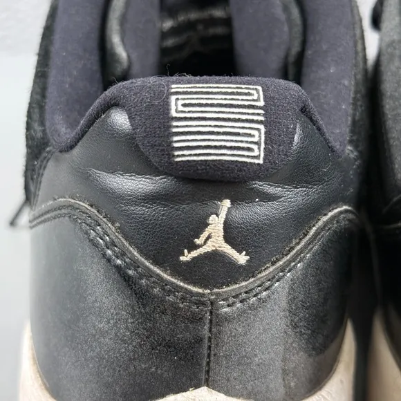 Air Jordan Shoes Mens 12 Black Jordan 11 XI Retro Low Barons Basketball Athletic