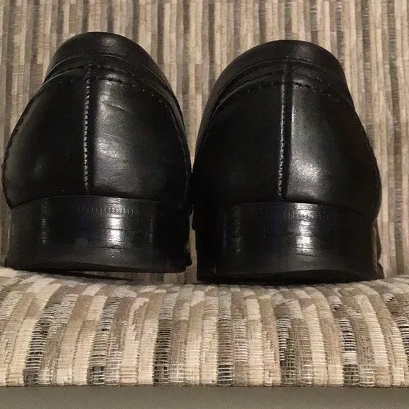 Alden Men's Black Leather Loafers9695F size 7/D  used conditions calfskin