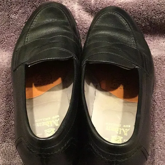 Alden Men's Black Leather Loafers9695F size 7/D  used conditions calfskin