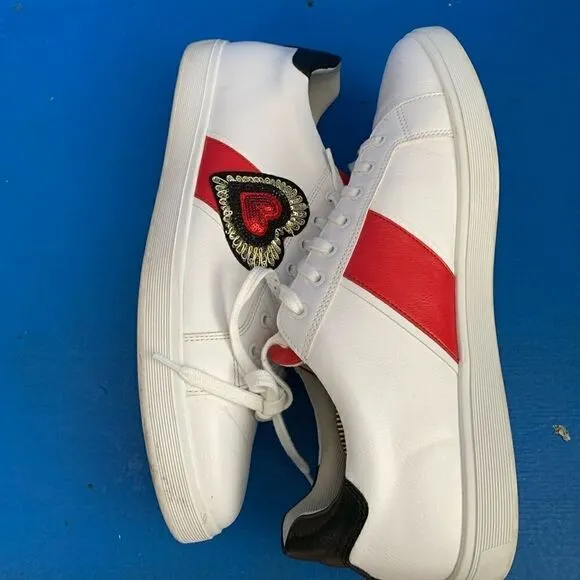 ALDO Hearts SNEAKERS Preowned 12
