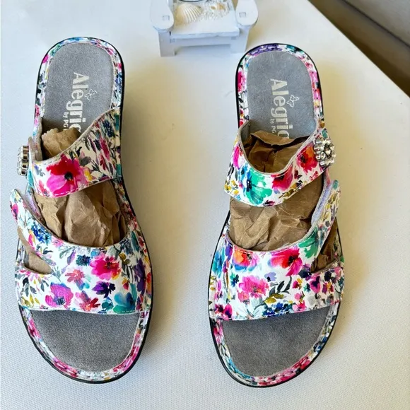 Alegría by PG lite women’s floral sandals