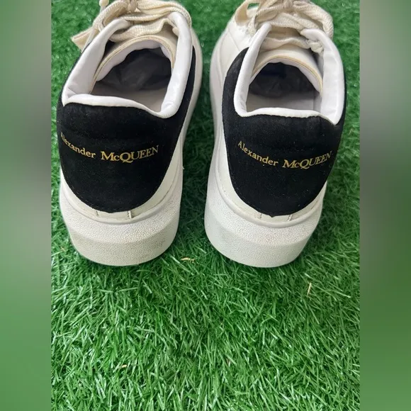 Alexander McQueen Unisex White and Black Sneakers Size 38