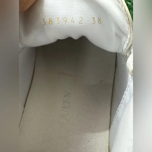Alexander McQueen Unisex White and Black Sneakers Size 38