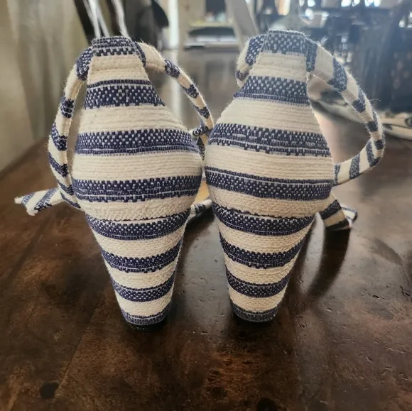 ALEXANDRE BIRMAN Clarita Wedge Striped Sandals Size 41