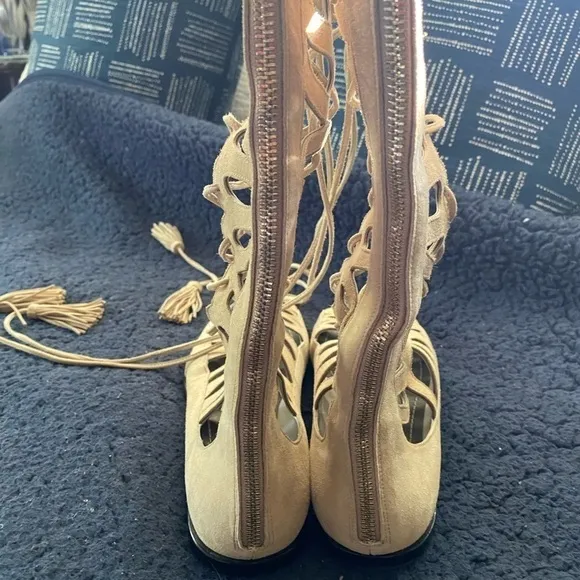 Alice &amp; Olivia Ivory Suede Lace Up Tall Sandals Size 38