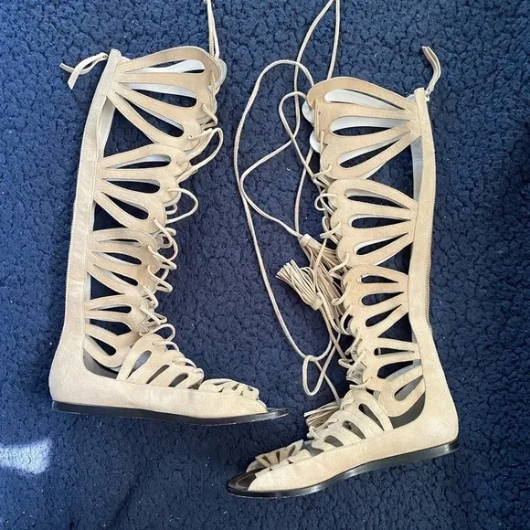 Alice &amp; Olivia Ivory Suede Lace Up Tall Sandals Size 38