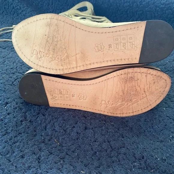 Alice &amp; Olivia Ivory Suede Lace Up Tall Sandals Size 38