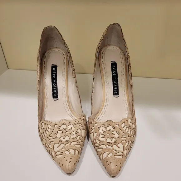 Alice   Olivia Laser Cut Heels