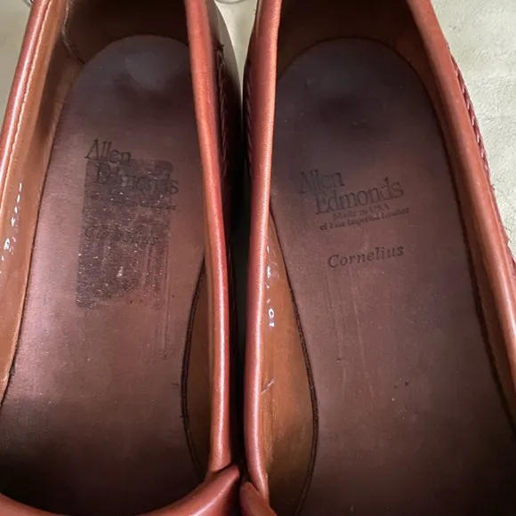 Allen Edmonds Mens dress shoes Loafer Cornelius Tassel Slip On Leather 10 D