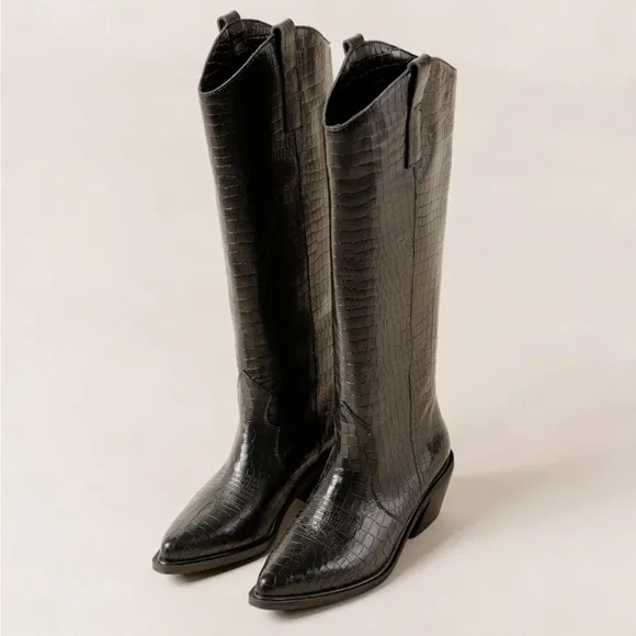 Alohas Mount Black Croc-Embossed cowboy Knee-High Boots