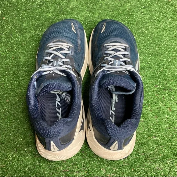 Altra Paradigm 6 Men Size 9.5 Running Shoes Navy Blue EGO Max AL0A5471446