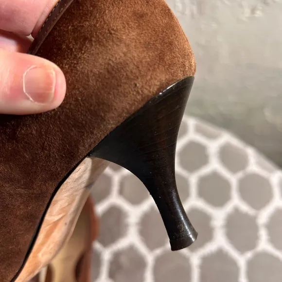 Amalfi Brown Leather Pointed-Toe Heels