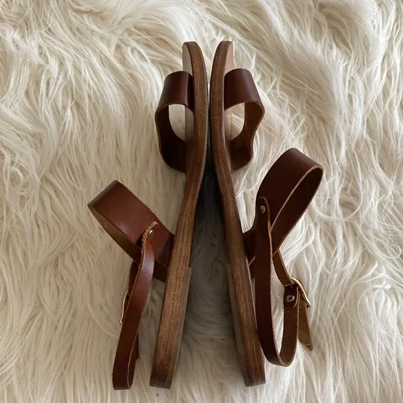ANCIENT GREEK SANDALS