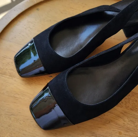 Ann Taylor suede cap toe block heel slingback heels size 8M