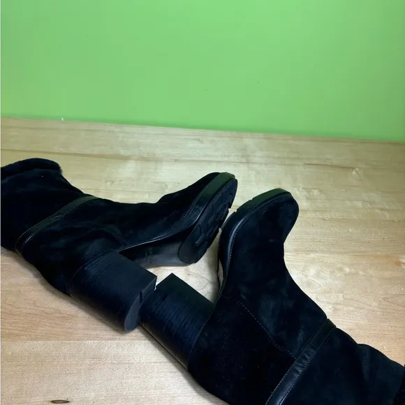 Aquatalia boots black boots size 8  like new