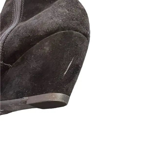 Aquatalia Boots. Italian Suede. NEW.  Leopard Print band at calf. Size 7…