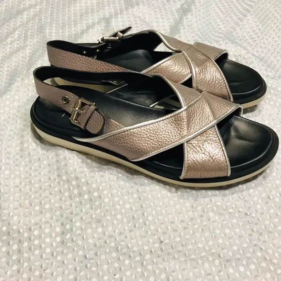 Aquatalia sandals