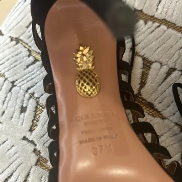 Aquazzara suede Elegant Black Lace-Up Heels