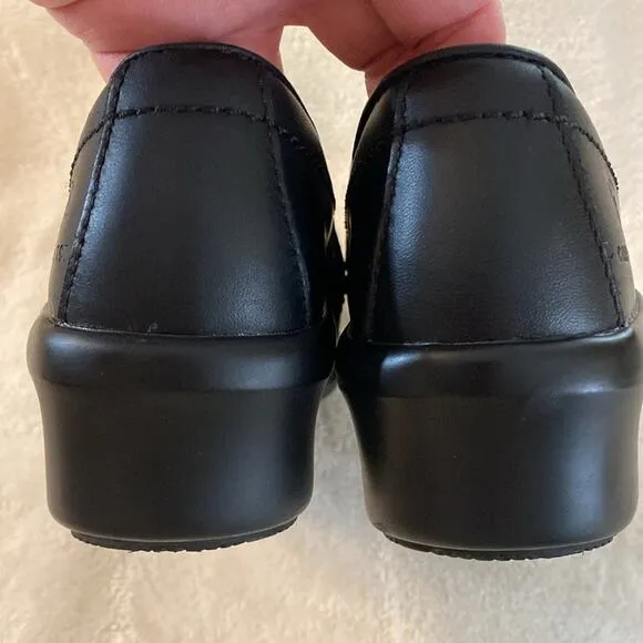 Ariat Composite Toe Black Slip On Leather Clog Shoe Size 6C