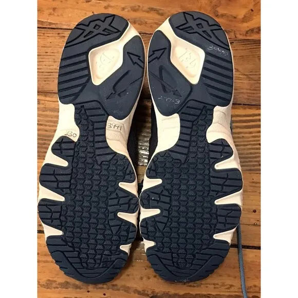 ASICS Gel-Mai Lace Up  Men 8.5 Sneakers Shoes Casual  Blue suede H812L EUC