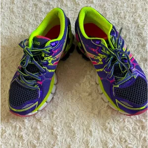 ASICS GT 2000 size 8.5